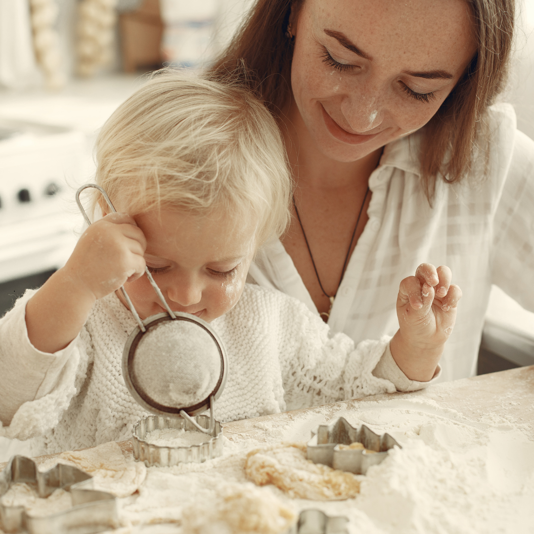 Tot Christmas Baking